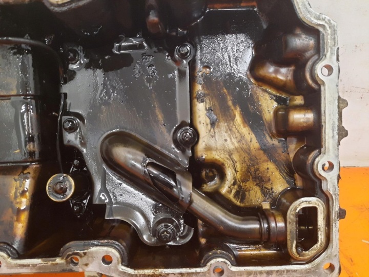 OPEL SIGNUM C 2.2MT 155KM 03-05 CARTER CUVETTE HUILEUX 12576650 Z22YH