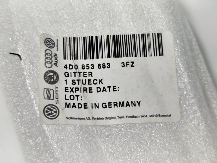 AUDI A8 D2 94-99 GRILLE CALANDRE PROTECTION PARE-CHOCS GAUCHE 4D0853683 NEUF ORIGINAL