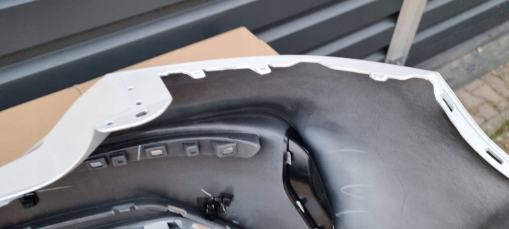 BMW 8 G16 MODULE 2019- PARE-CHOCS ARRIÈRE ORIGINAL D065
