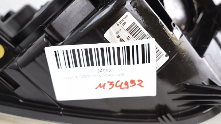 PHARE DROIT AVANT FORD KUGA MK2 13-16R