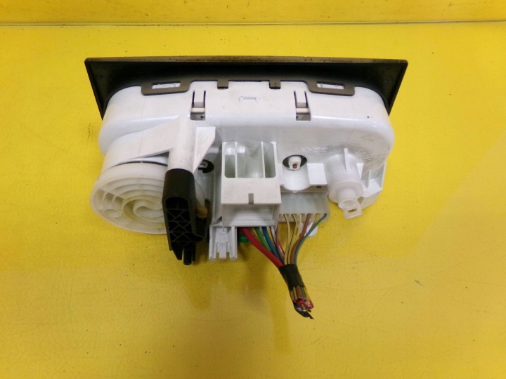 PANNEAU COMMANDE CONDUIT D'AIR CLIMATISATION OPEL MERIVA A 2005 13191583 NR1356