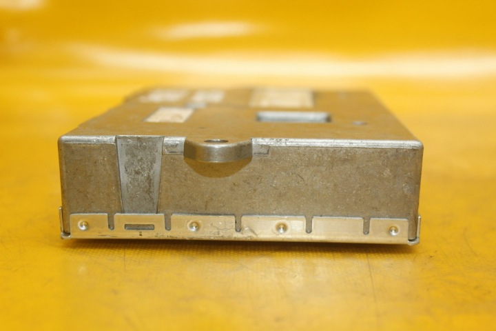 MODULE CONTRÔLEUR MMI AUDI A8 D3 4E0035729 4F0910731D