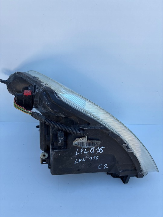 CITROEN C2 9680128380 PHARE AVANT AVANT GAUCHE EUROPE