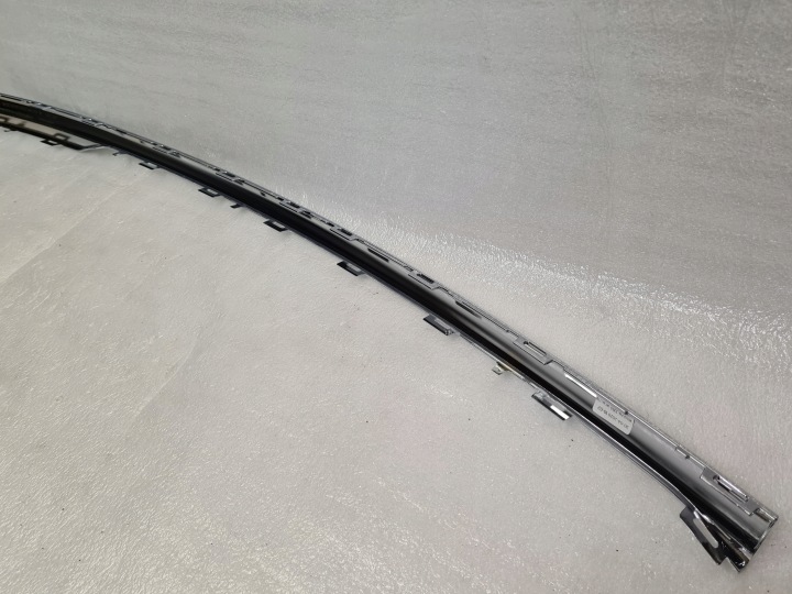 MERCEDES W247 MOULURE CHROME A2478855904