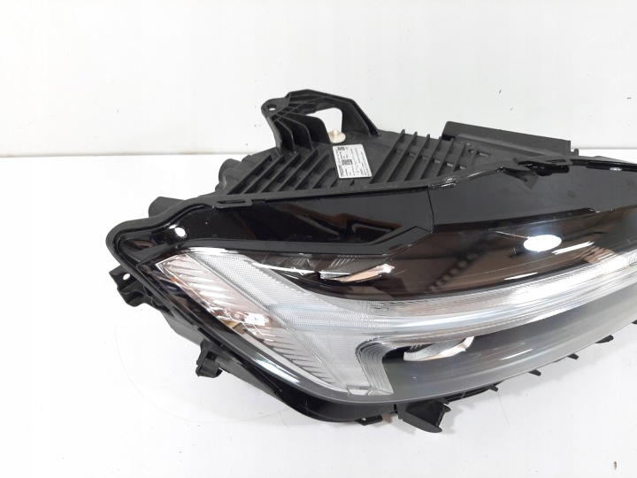 VOLVO XC60 II PHARE DROIT AVANT LED MID 32338983