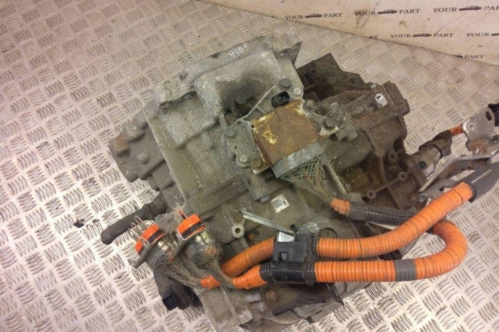 BOÎTE DE VITESSES TOYOTA AURIS (_E18_) 3090047084 1.8L 2016