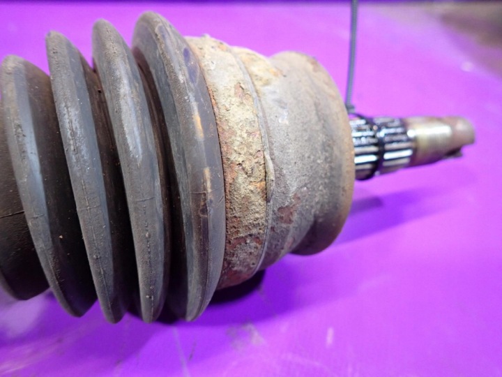 OPEL CORSA D 06-11 1.2 DEMI-ARBRE DROITE JOINT