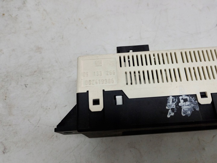 OPEL ÉCRAN MONITEUR 09133266 EUROPE