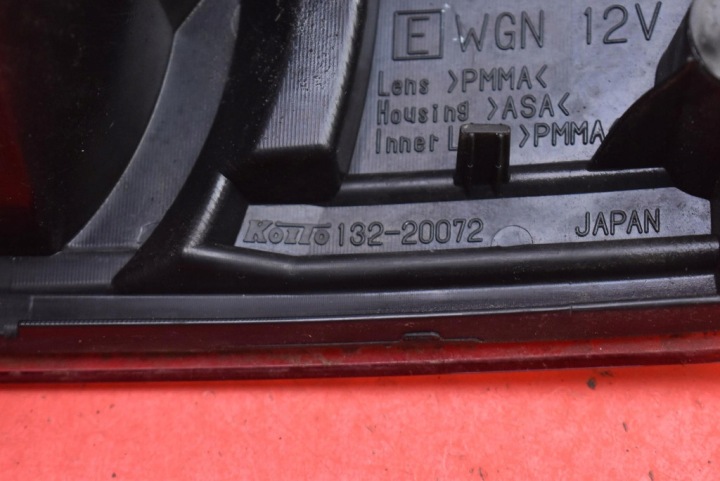 PHARE GAUCHE ARRIÈRE ARRIÈRE 132-20072 SUBARU OUTBACK 4 IV 09-12