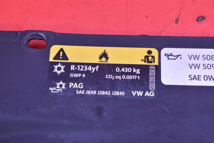 PROTECTION PANNEAU AVANT SUPÉRIEURE GAUCHE 6VA853343 SKODA FABIA 4 IV PJ 21-