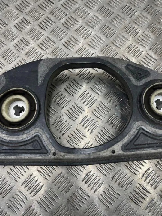 MERCEDES GLC 254 SUPPORT ARRIÈRE PONT 2063520000