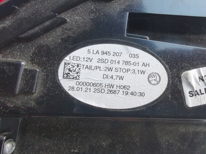 PHARE ARRIÈRE GAUCHE LED SKODA ENYAQ 5LA945207