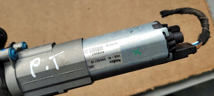 A7 4G SERVOMOTEUR COUVERCLES DE COFFRE ÉLECTRIQUE DROIT ARRIÈRE 4G8827852B
