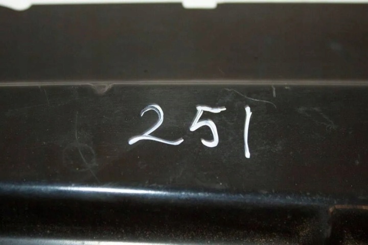 PROTECTION MOTEUR MERCEDES-BENZ R (W251, V251) A2516201478 34320491 3.0L 2007