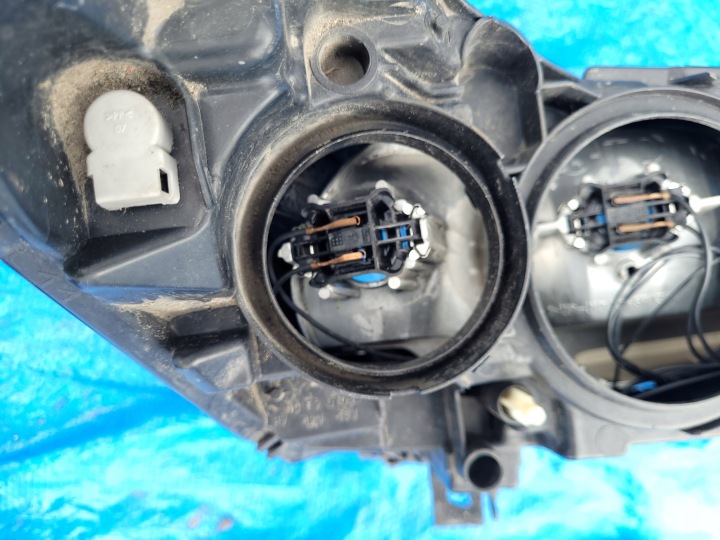 CITROEN C5 II III X7 PHARES GAUCHE PHARE GAUCHE AVANT EUROPE 9684845580