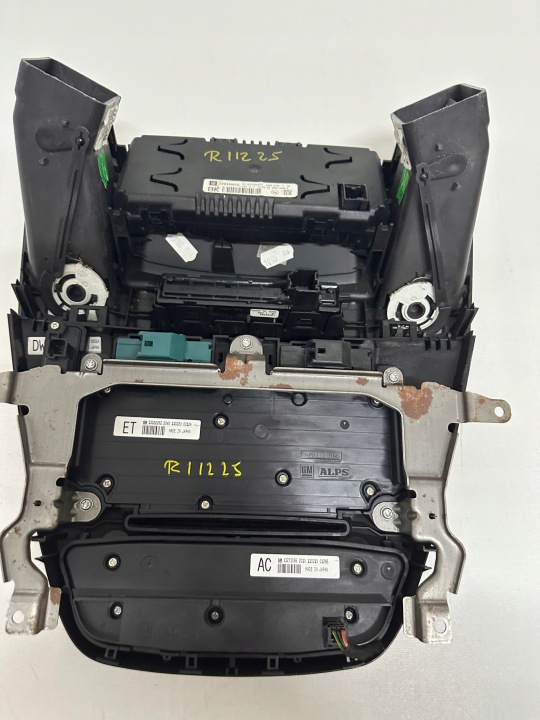 PANNEAU CD 400 CD400 OPEL INSIGNIA 1 I A 08-13 20983513 MONITEUR 12844841G