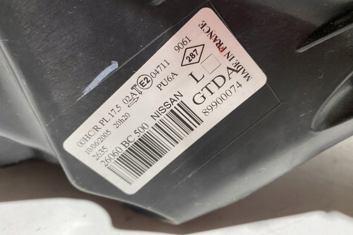 PHARE GAUCHE AVANT NISSAN MICRA III (K12) 26060BC500 1.0L GASOLINE 48KW