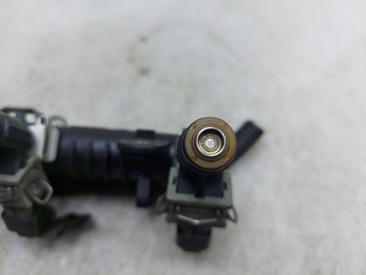 MOULURE INJECTION INJECTEURS OPEL CORSA C 1.2 B 0280155965