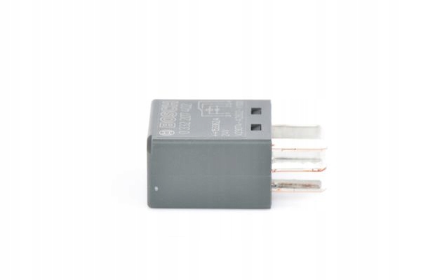 RELAIS 24V/5/10A/5PIN AVEC DIODE BOSCH 0 332 207 402