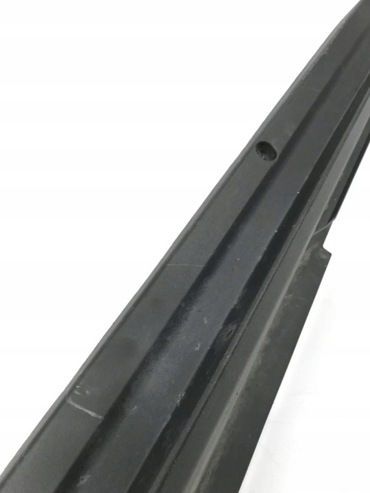 MOULURE SEUIL GAUCHE TOYOTA YARIS CROSS 75852-52120