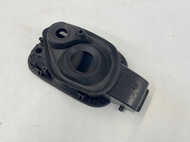 AUDI Q7 4M MÉCANISME CLAPET GOULOTTE DE REMPLISSAGE CARBURANTS