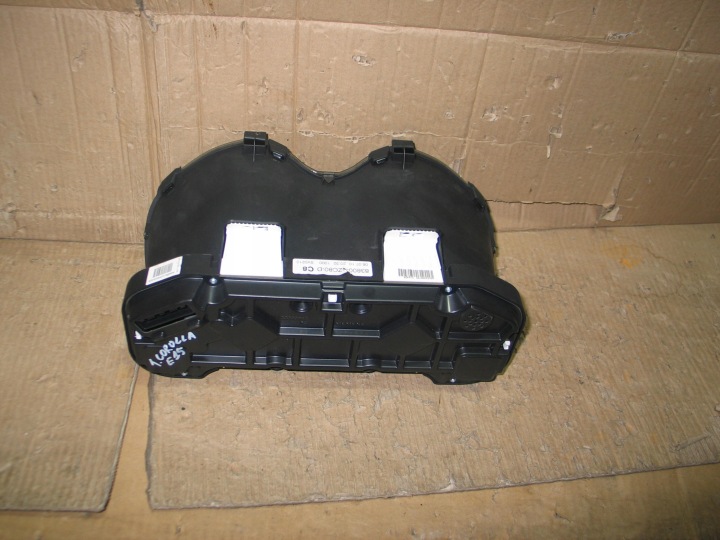 COMPTEUR TABLEAU DE BORD TOYOTA COROLLA E15 AURIS 83800-0ZC80-D EUROPE
