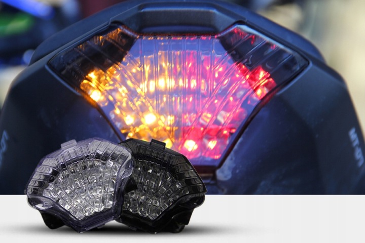 PHARE LED AVEC INTEGROWANYMI CLIGNOTANTS VERS BMW R1150R 2001-06
