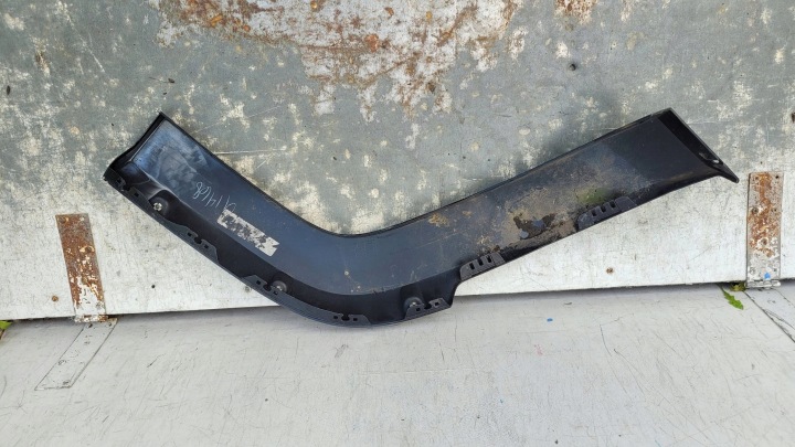 JEEP COMMANDER MOULURE GARDE-BOUE AVANT GAUCHE AVANT