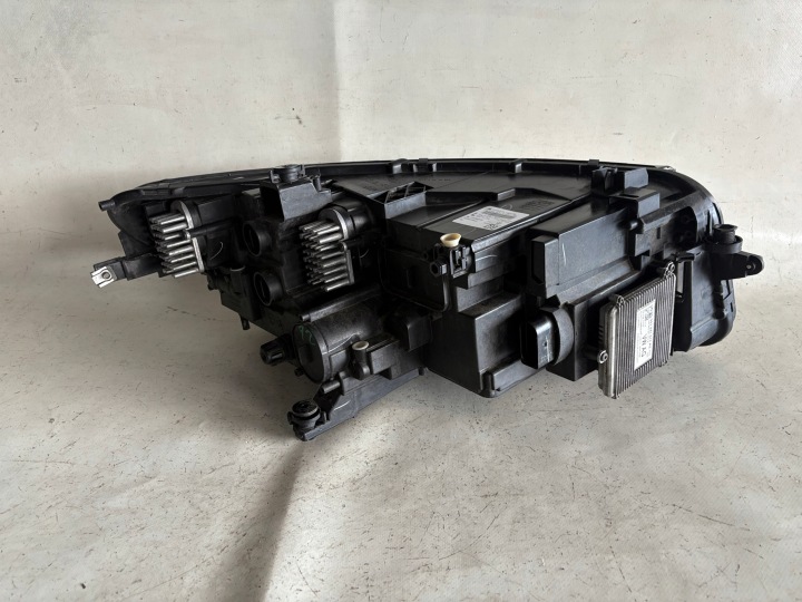 PHARE VOLKSWAGEN TIGUAN II ALLSPACE LIFT IQ LED GAUCHE AVANT EUROPE 5NN941081D