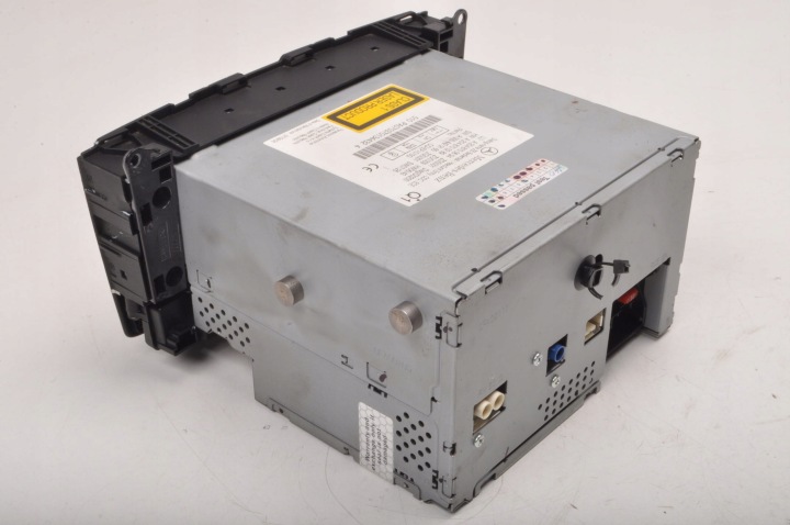 MERCEDES W204 RADIO CD A2048700694