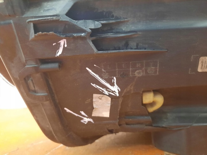 OPEL GRANDLAND X I 17- PHARE DROITE AVANT PROJECTEUR DROIT YP00015580