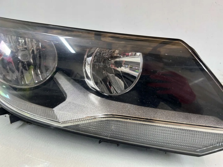 VW TIGUAN PHARE AVANT PRAWIDLOWY 2011 SUV 4/5DR 5N2941006 (10-18) DIESEL