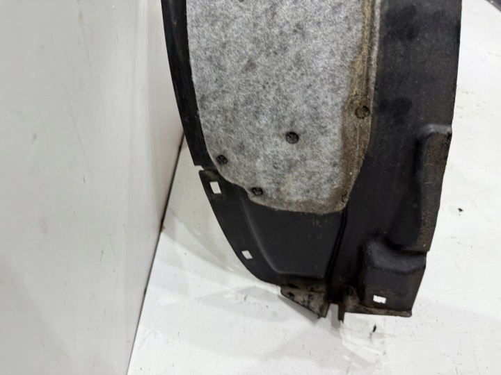 HYUNDAI IX20 IX-20 10-15R PASSAGE DE ROUE GAUCHE AVANT 86813-1K000