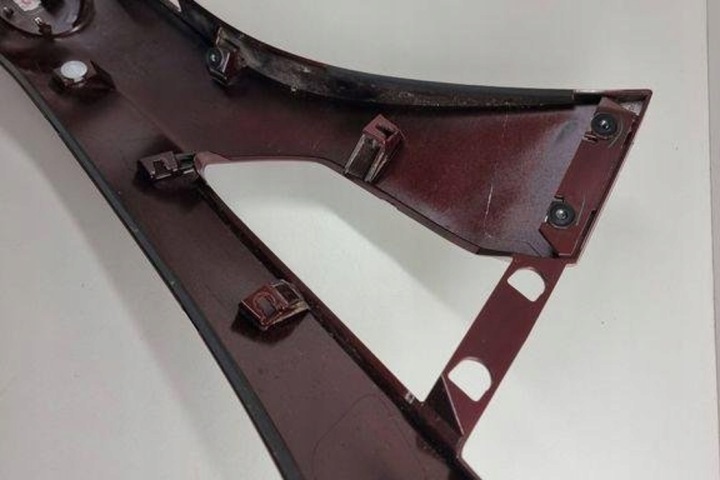 ENSEMBLE CHÂSSIS COUVERCLES DE COFFRE TOYOTA YARIS (_P9_) 768110DA30 GASOLINE 2017