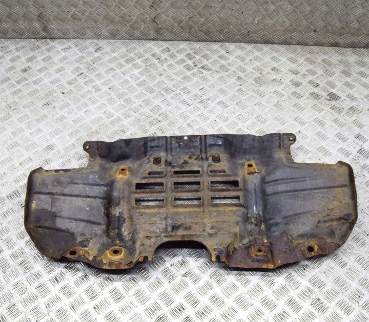 TOYOTA HILUX (AN120, AN130) 2019 PROTECTION INFÉRIEURE MOTEUR