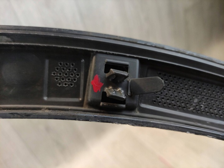 AUDI Q3 II 2 83A S-LINE MOULURE GARDE-BOUE GAUCHE AVANT 83A853717A