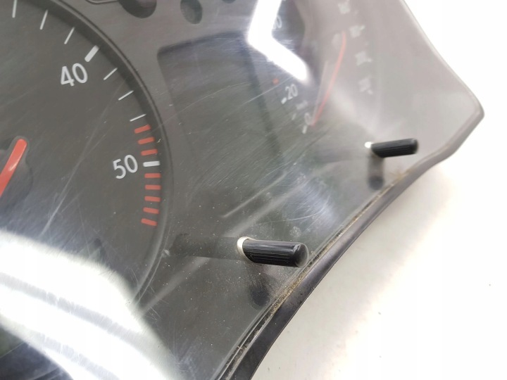 VOLKSWAGEN PASSAT B5 1998 COMPTEUR COMPTEUR DE VITESSE
