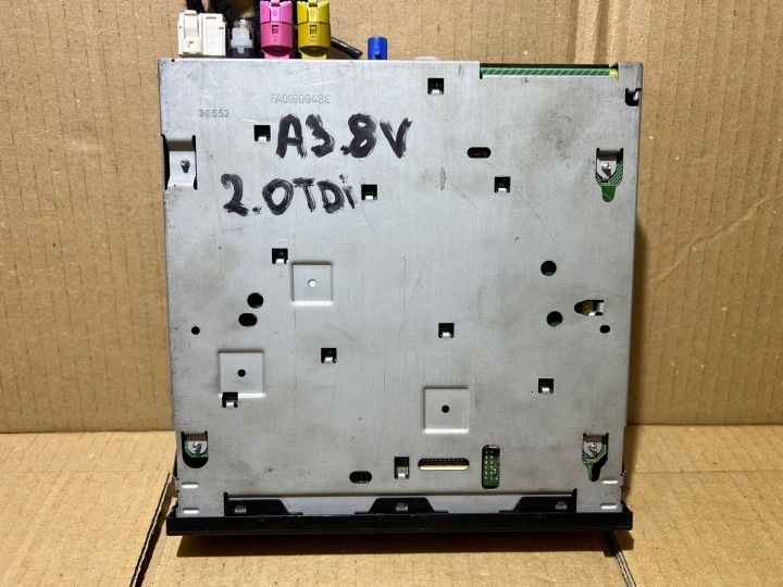 AUDI A3 8V NAWIGACJIA MULTIMÉDIA MMI LECTEUR DE CARTE KART SD 8V0035874A 8V0035874