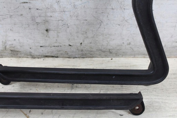 BMW K100 LT CHÂSSIS POÊLE LATÉRALES GAUCHE DROIT 2300038/037