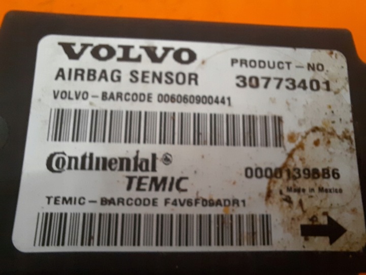 VOLVO V50 I 03-11 CAPTEUR COUSSINS MODULE AIRBAG 30773401 D4204T