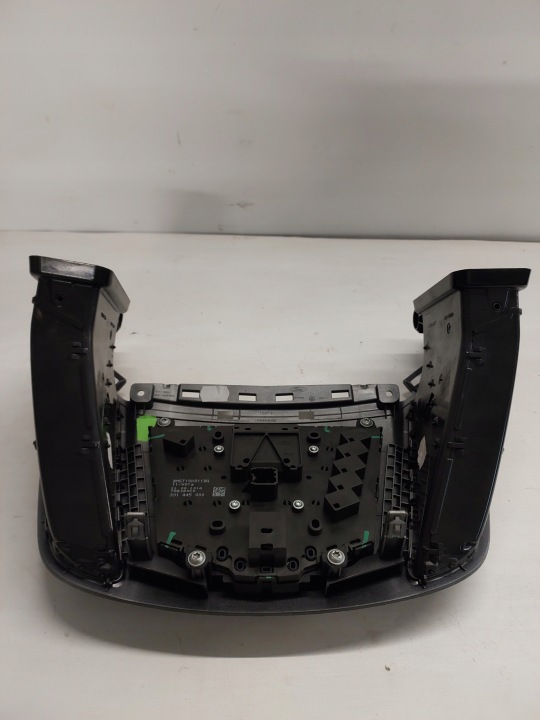 PANNEAU CENTRAL COMMUTATEURS RADIO FORD BM5T18K811BA AM5118835AC