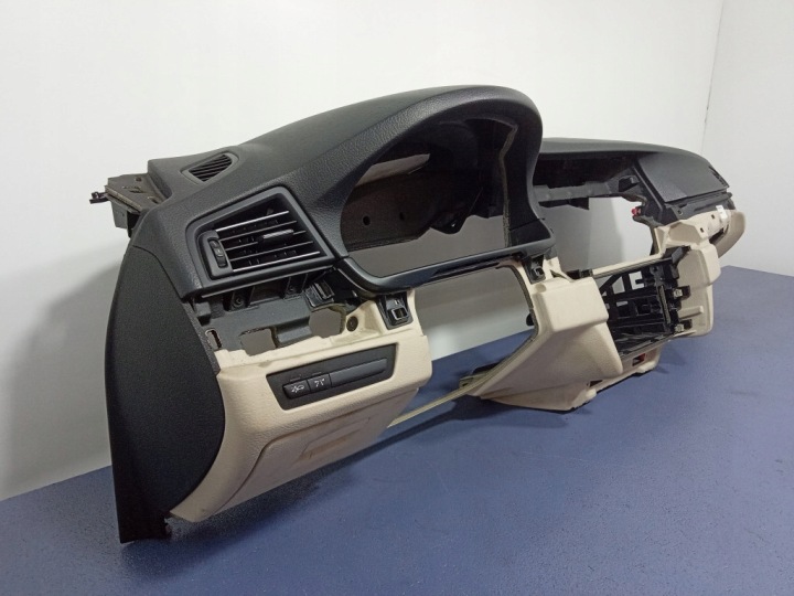 BMW 5 F10 F11 PLANCHE CONSOLE COUSSINS COURROIES ENSEMBLE EUROPE