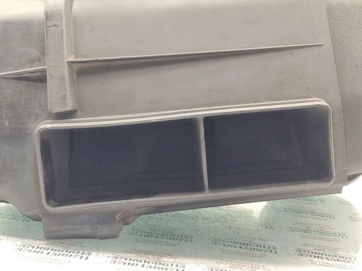 CHÂSSIS FILTRE AIR AUDI 059133823E 3.0L DIESEL 2007