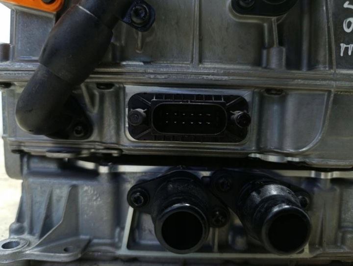 INWERTER AVEC CONVERTISSEUR PORSCHE TAYCAN 2021 9J1959663BA