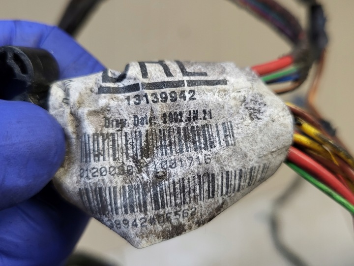 FAISCEAU DE CÂBLES INSTALLATION ÉLECTRIQUE AVEC PORTES DROIT AVANT OPEL SIGNUM VECTRA C OE EUROPE