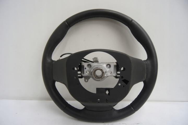 VOLANT MULTIFONCTIONNELLE 1.0 PEUGEOT 108