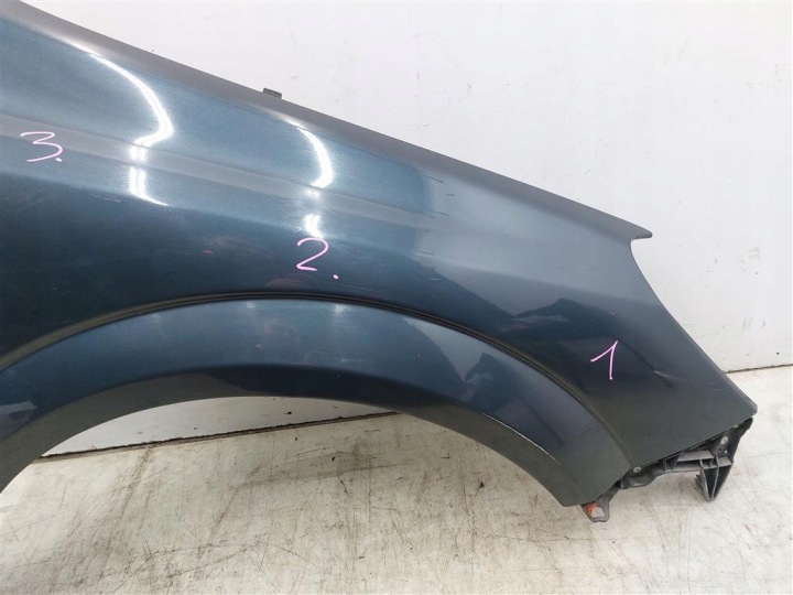 AILE AVANT DROIT OPEL ASTRA III H LAK: Z4XU 2004-2013R