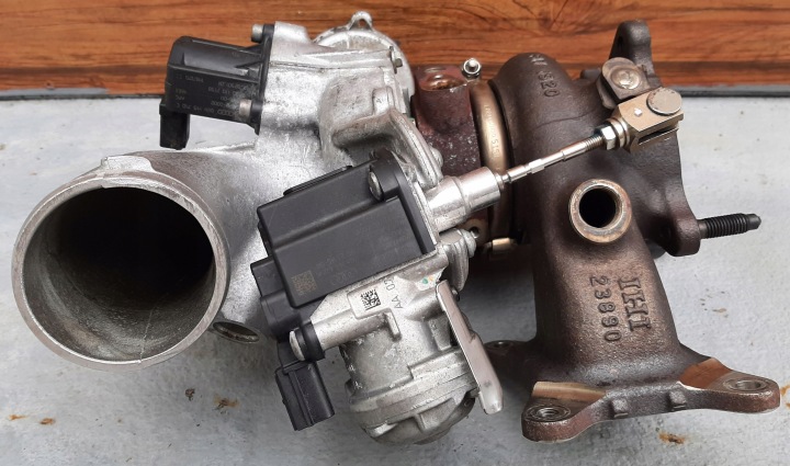 TURBOCOMPRESSEUR AUDI A4 B9 A5 A6 C8 A7 Q5 Q7 MACAN 2.0 TFSI 230KM 06L145722C