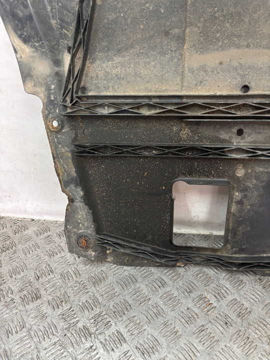 PROTECTION INFÉRIEURE MOTEUR DACIA LOGAN II SANDERO II 758904911R