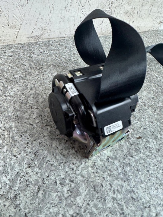 CEINTURE DE SÉCURITÉ ARRIÈRE VOLVO XC40 2017-2024 31462131